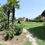 Rnet - Ir 27-B Studios Roses Costa Brava